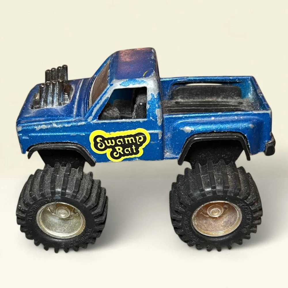 SWAMP RAT‎ Custom Ford F-150 Monster Truck Tootsietoy Blue Diecast Toy Vehicle